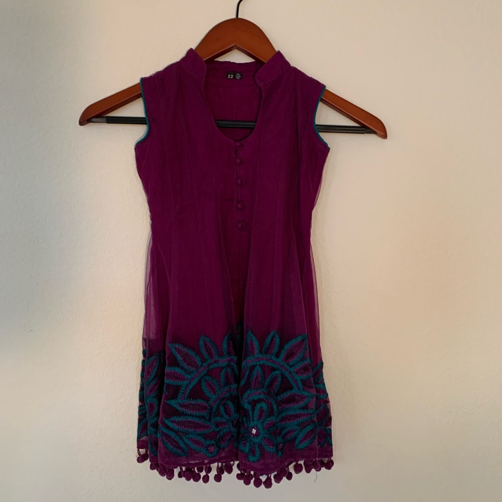 Salwar kameez - traditional Indian clothing